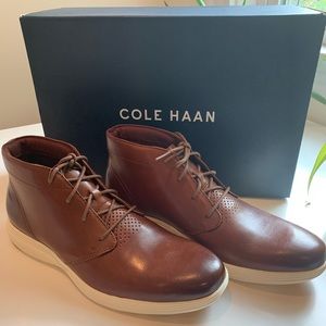 Cole Haan Men’s Grand tour Chukka leather